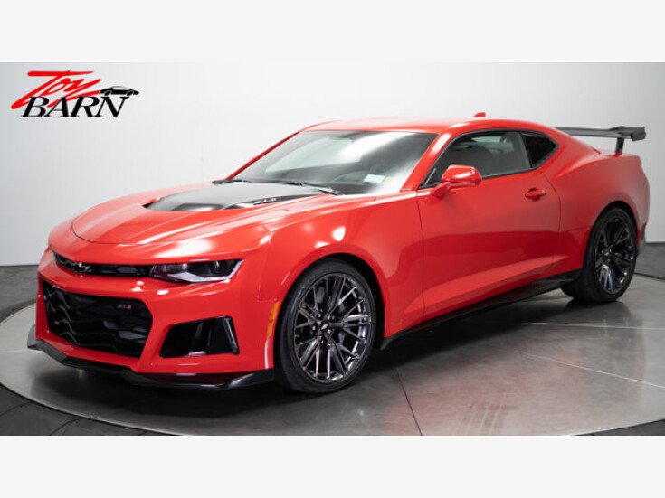 Thumbnail Photo undefined for 2018 Chevrolet Camaro